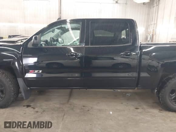 2017 Chevrolet Silverado 1500 LTZ with VIN 3GCUKSEC5HG376727, listed as a IAAI auction lot 42920595 with 127,956 mi miles and . Bid and sale history available at DreamBid. Image 15.
