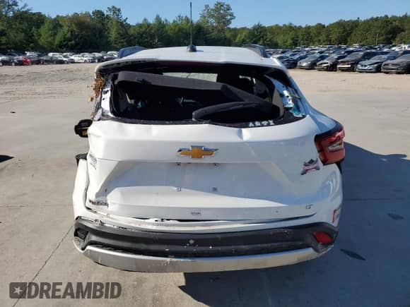 2025 Chevrolet Trax LT с VIN KL77LHEP5SC075477, выставлен на аукционе Copart как лот 70806515 с пробегом Не указан миль и Списание • Salvage title. История ставок и продаж доступна на DreamBid. Изображение 6.