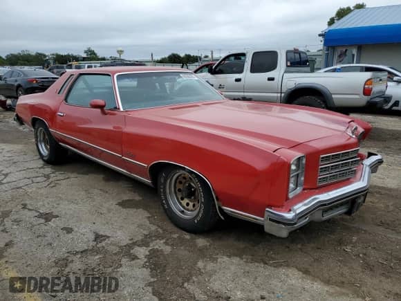 1976 Chevrolet Monte Carlo с VIN 1H57V6K402217, выставлен на аукционе Copart как лот 80580295 с пробегом 60 069 миль миль и Чистый • Clean title. История ставок и продаж доступна на DreamBid. Изображение 4.