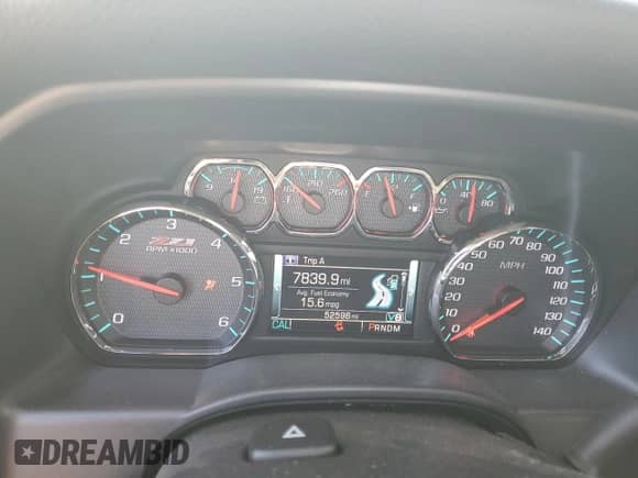 2016 Chevrolet Silverado 1500 LT с VIN 1GCVKREC9GZ389976, выставлен на аукционе Copart как лот 85265485 с пробегом 52 596 миль миль и Списание • Salvage title. История ставок и продаж доступна на DreamBid. Изображение 9.