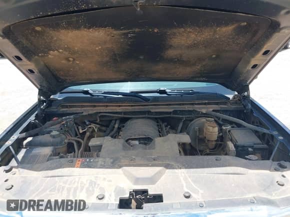 2019 Chevrolet Silverado 1500 Work Truck z VIN 2GCVKNECXK1204182, wystawiony jako IAAI lot #42523549 z przebiegiem 91 136 mil mil oraz . Historia ofert i sprzedaży dostępna na DreamBid. Obrazek 10.