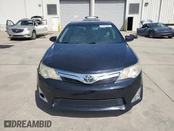 2012 Toyota Camry XLE with VIN 4T1BK1FK1CU520993, listed as a Copart auction lot 81629705 with 136,408 mi miles and Salvage title. Bid and sale history available at DreamBid. Image 5.