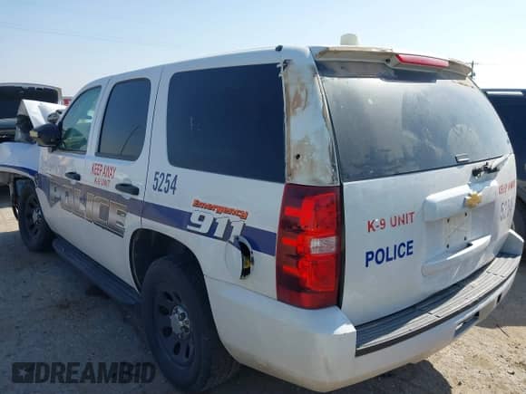 2012 Chevrolet Tahoe Commercial с VIN 1GNLC2E08CR285885, выставлен на аукционе IAAI как лот 42326129 с пробегом 100 035 миль миль и . История ставок и продаж доступна на DreamBid. Изображение 3.