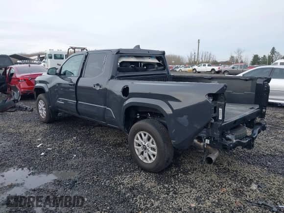 2024 Toyota Tacoma SR5 с VIN 3TMLB5JN7RM027267, выставлен на аукционе IAAI как лот 41502011 с пробегом 16 067 миль миль и . История ставок и продаж доступна на DreamBid. Изображение 3.