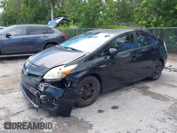 2014 Toyota Prius Four с VIN JTDKN3DU3E1775225, выставлен на аукционе IAAI как лот 42813861 с пробегом 207 726 миль миль и . История ставок и продаж доступна на DreamBid. Изображение 17.