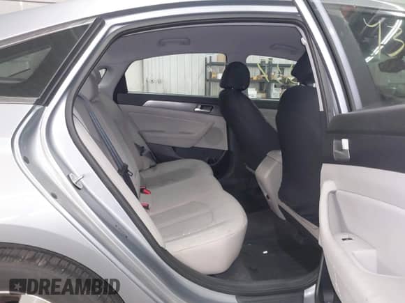 2016 Hyundai Sonata Sport with VIN 5NPE34AF3GH340716, listed as a IAAI auction lot 43115137 with 124,739 mi miles and . Bid and sale history available at DreamBid. Image 8.