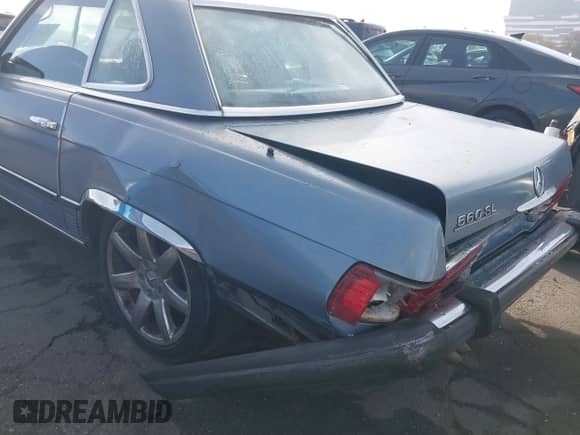 1985 Mercedes-Benz 380 with VIN WDBBA45C5FA029222, listed as a IAAI auction lot 41658132 with 129,548 mi miles and . Bid and sale history available at DreamBid. Image 6.