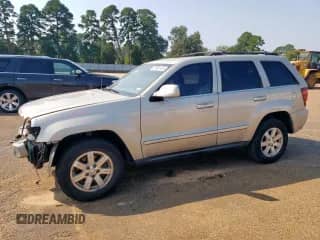 2008 Jeep Grand Cherokee Limited с VIN 1J8HR58NX8C186574, выставлен на аукционе Copart как лот 71901145 с пробегом 142 948 миль миль и Списание • Salvage title. История ставок и продаж доступна на DreamBid. Изображение 1.