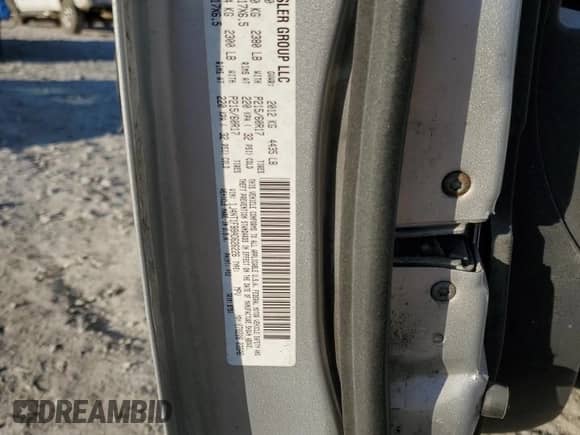 2010 Jeep Compass Sport z VIN 1J4NT1FB9AD626226, wystawiony jako Copart lot #82933784 z przebiegiem 191 772 mil mil oraz Szkoda całkowita • Salvage title. Historia ofert i sprzedaży dostępna na DreamBid. Obrazek 16.
