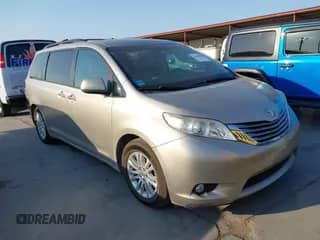 2016 Toyota Sienna XLE with VIN 5TDYK3DC7GS697564, listed as a IAAI auction lot 42925488 with 115,484 mi miles and . Bid and sale history available at DreamBid. Image 1.