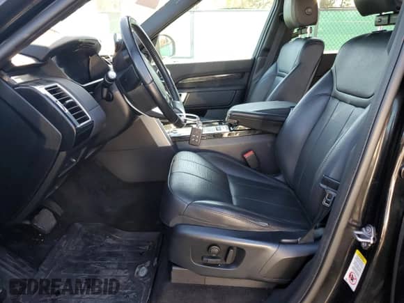 2020 Land Rover Discovery HSE z VIN SALRR2RV3L2442280, wystawiony jako Copart lot #86446885 z przebiegiem 73 400 mil mil oraz Szkoda całkowita • Salvage title. Historia ofert i sprzedaży dostępna na DreamBid. Obrazek 7.