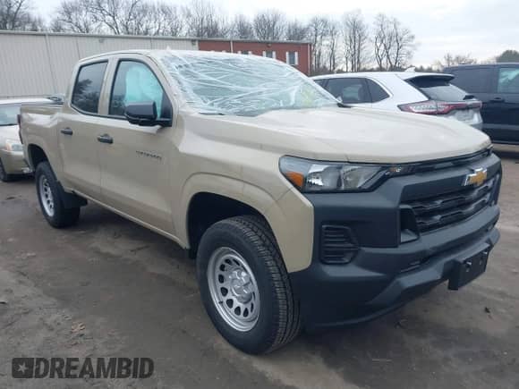2024 Chevrolet Colorado 4WD Work Truck with VIN 1GCPTBEK9R1240120, listed as a IAAI auction lot 41671761 with 2,119 mi miles and . Bid and sale history available at DreamBid. Image 1.