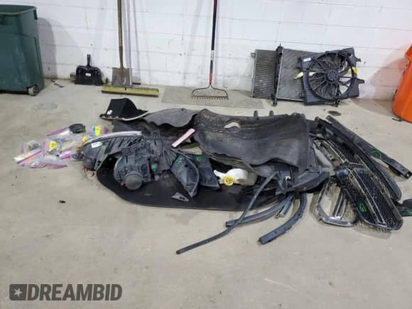 2014 Dodge Durango Limited z VIN 1C4RDJDG6EC323130, wystawiony jako Copart lot #67463715 z przebiegiem 188 734 mil mil oraz Szkoda całkowita • Salvage title. Historia ofert i sprzedaży dostępna na DreamBid. Obrazek 13.