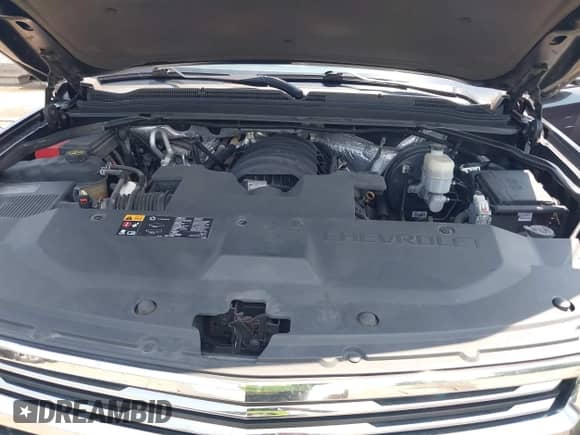 2015 Chevrolet Tahoe LTZ with VIN 1GNSKCKC2FR588524, listed as a IAAI auction lot 42851274 with 101,426 mi miles and . Bid and sale history available at DreamBid. Image 10.