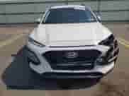 2018 Hyundai Kona SEL с VIN KM8K22AA3JU085766, выставлен на аукционе Copart как лот 81479055 с пробегом 33 646 миль миль и Списание • Salvage title. История ставок и продаж доступна на DreamBid. Изображение 5.