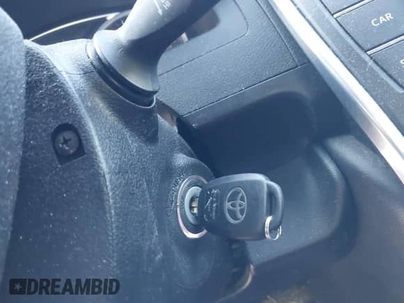 2017 Toyota Camry XLE с VIN 4T1BF1FK4HU785273, выставлен на аукционе IAAI как лот 42804218 с пробегом 101 468 миль миль и . История ставок и продаж доступна на DreamBid. Изображение 11.