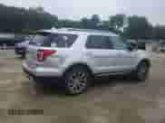 2017 Ford Explorer Limited z VIN 1FM5K7FH2HGA07326, wystawiony jako Copart lot #67993555 z przebiegiem 125 374 mil mil oraz Szkoda całkowita • Salvage title. Historia ofert i sprzedaży dostępna na DreamBid. Obrazek 3.
