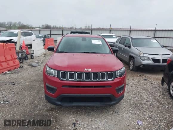 2018 Jeep Compass Sport with VIN 3C4NJCAB1JT286479, listed as a IAAI auction lot 41925700 with 115,240 mi miles and . Bid and sale history available at DreamBid. Image 12.