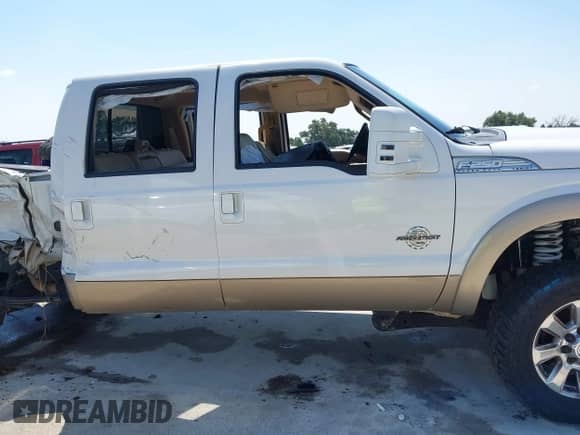 2011 Ford F-250 XL с VIN 1FT7W2ATXBEA90748, выставлен на аукционе IAAI как лот 43020150 с пробегом 158 495 миль миль и . История ставок и продаж доступна на DreamBid. Изображение 13.