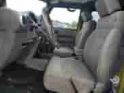 2008 Jeep Wrangler Sahara с VIN 1J4FA54148L579960, выставлен на аукционе Copart как лот 69604735 с пробегом 202 979 миль миль и Списание • Salvage title. История ставок и продаж доступна на DreamBid. Изображение 7.