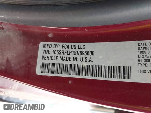 2025 Ram 1500 Rebel z VIN 1C6SRFLP1SN695600, wystawiony jako IAAI lot #42735761 z przebiegiem Nie podano mil oraz . Historia ofert i sprzedaży dostępna na DreamBid. Obrazek 9.