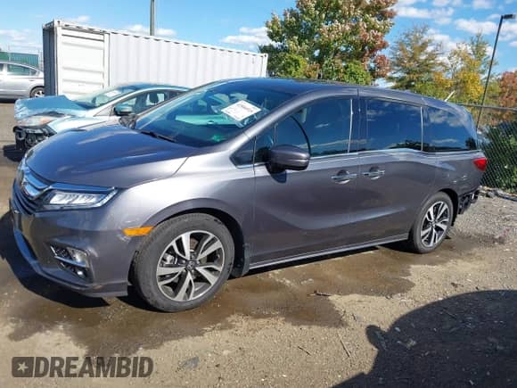 2018 Honda Odyssey Elite z VIN 5FNRL6H91JB071957, wystawiony jako IAAI lot #43506915 z przebiegiem 75 656 mil mil oraz . Historia ofert i sprzedaży dostępna na DreamBid. Obrazek 15.