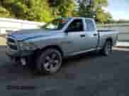 2013 Ram 1500 Express z VIN 1C6RR7FT0DS586045, wystawiony jako Copart lot #71265135 z przebiegiem 124 623 mil mil oraz Szkoda całkowita • Salvage title. Historia ofert i sprzedaży dostępna na DreamBid. Obrazek 1.