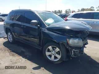 2014 Jeep Compass Sport z VIN 1C4NJCBB6ED531657, wystawiony jako IAAI lot #43039659 z przebiegiem 177 242 mil mil oraz . Historia ofert i sprzedaży dostępna na DreamBid. Obrazek 1.