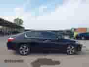 2013 Honda Accord Touring z VIN 1HGCR3F99DA027726, wystawiony jako IAAI lot #43171509 z przebiegiem 206 783 mil mil oraz . Historia ofert i sprzedaży dostępna na DreamBid. Obrazek 13.