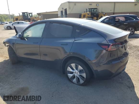 2024 Tesla Model Y Long Range with VIN 7SAYGDEE0RA248628, listed as a Copart auction lot 68287814 with Not provided miles and Salvage title. Bid and sale history available at DreamBid. Image 2.