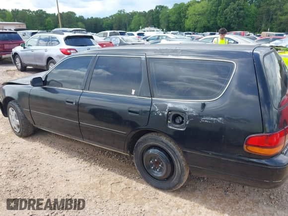 1996 Toyota Camry LE with VIN 4T1EF12K9TU117514, listed as a IAAI auction lot 42241880 with 192,764 mi miles and . Bid and sale history available at DreamBid. Image 14.