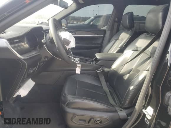 2023 Jeep Grand Cherokee Overland с VIN 1C4RJJDG7P8734485, выставлен на аукционе Copart как лот 70185364 с пробегом 47 148 миль миль и Списание • Salvage title. История ставок и продаж доступна на DreamBid. Изображение 7.