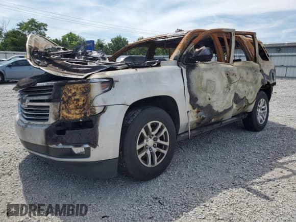 2016 Chevrolet Tahoe LTZ z VIN 1GNSKCKC2GR124750, wystawiony jako Copart lot #64020385 z przebiegiem Nie podano mil oraz Nie do naprawy • Non repairable. Historia ofert i sprzedaży dostępna na DreamBid. Obrazek 1.