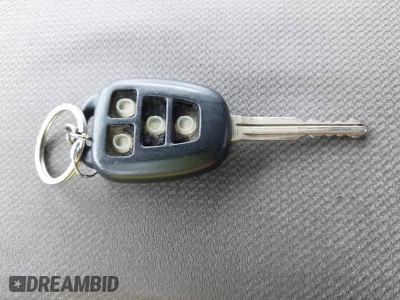 2015 Toyota Camry SE z VIN 4T1BF1FK7FU014318, wystawiony jako IAAI lot #42733836 z przebiegiem 153 303 mil mil oraz . Historia ofert i sprzedaży dostępna na DreamBid. Obrazek 11.