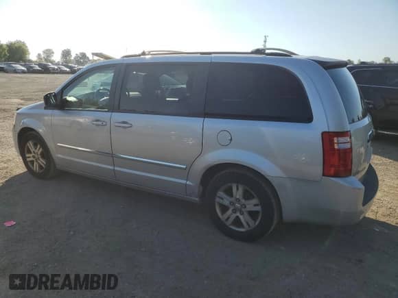 2008 Dodge Grand Caravan с VIN 2D8HN44P08R719707, выставлен на аукционе Copart как лот 71898995 с пробегом 133 695 миль миль и Списание • Salvage title. История ставок и продаж доступна на DreamBid. Изображение 2.