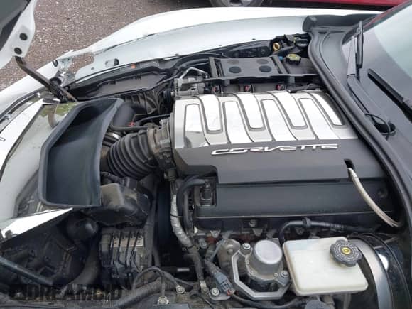 2016 Chevrolet Corvette Z51 3LT z VIN 1G1YM3D79G5122023, wystawiony jako IAAI lot #42972341 z przebiegiem 60 622 mil mil oraz . Historia ofert i sprzedaży dostępna na DreamBid. Obrazek 10.