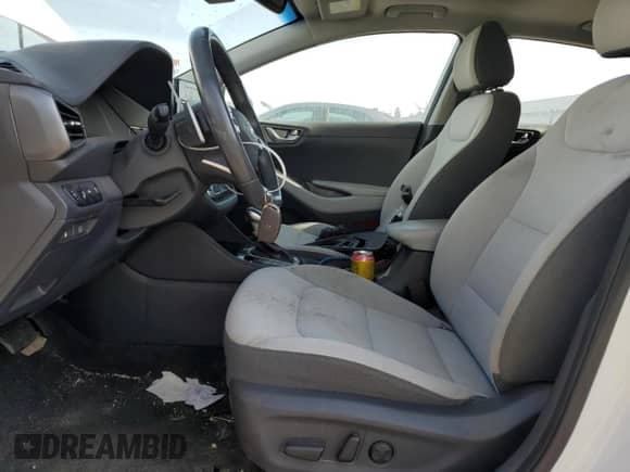 2021 Hyundai Ioniq SEL с VIN KMHC85LC8MU261654, выставлен на аукционе Copart как лот 59237165 с пробегом 74 671 миль миль и Списание • Salvage title. История ставок и продаж доступна на DreamBid. Изображение 7.