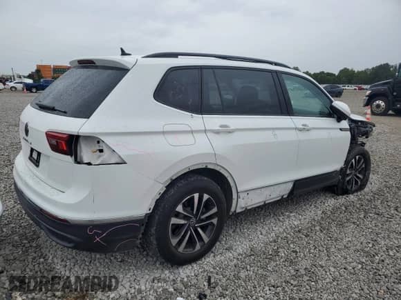 2023 Volkswagen Tiguan S с VIN 3VVRB7AX8PM076418, выставлен на аукционе Copart как лот 70877775 с пробегом 20 607 миль миль и Списание • Salvage title. История ставок и продаж доступна на DreamBid. Изображение 3.