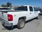 2012 Chevrolet Silverado 1500 LS z VIN 3GCPCREA5CG195542, wystawiony jako IAAI lot #42394304 z przebiegiem 246 628 mil mil oraz . Historia ofert i sprzedaży dostępna na DreamBid. Obrazek 4.
