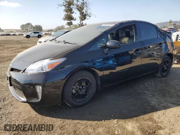2014 Toyota Prius Two with VIN JTDKN3DUXE1767476, listed as a Copart auction lot 70696585 with 388,098 mi miles and Salvage title. Bid and sale history available at DreamBid. Image 1.