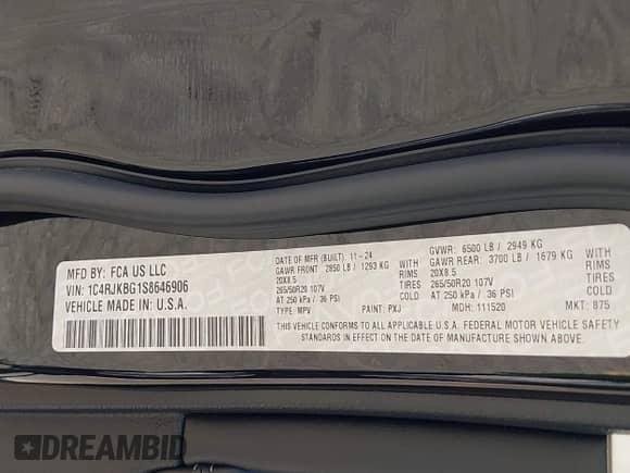2025 Jeep Grand Cherokee Limited with VIN 1C4RJKBG1S8646906, listed as a IAAI auction lot 42466166 with 2,151 mi miles and . Bid and sale history available at DreamBid. Image 9.