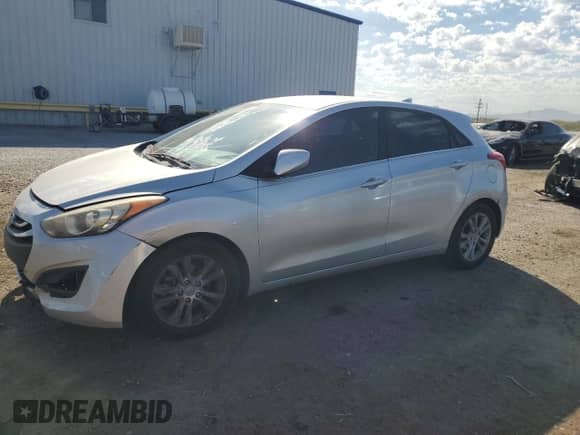 2013 Hyundai Elantra with VIN KMHD35LE4DU027872, listed as a Copart auction lot 71457475 with 111,452 mi miles and Salvage title. Bid and sale history available at DreamBid. Image 1.
