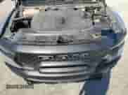 2023 Ram 1500 TRX z VIN 1C6SRFU97PN660101, wystawiony jako Copart lot #81612095 z przebiegiem 47 174 mil mil oraz Szkoda całkowita • Salvage title. Historia ofert i sprzedaży dostępna na DreamBid. Obrazek 11.