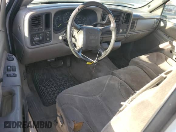 2000 GMC Sierra 1500 SLE с VIN 1GTEC19V5YZ214118, выставлен на аукционе Copart как лот 41803805 с пробегом 295 098 миль миль и Списание • Salvage title. История ставок и продаж доступна на DreamBid. Изображение 8.