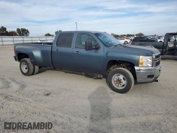 2011 Chevrolet Silverado 3500HD DRW LTZ с VIN 1GC4K1C87BF114256, выставлен на аукционе Copart как лот 75470024 с пробегом Не указан миль и Списание • Salvage title. История ставок и продаж доступна на DreamBid. Изображение 4.