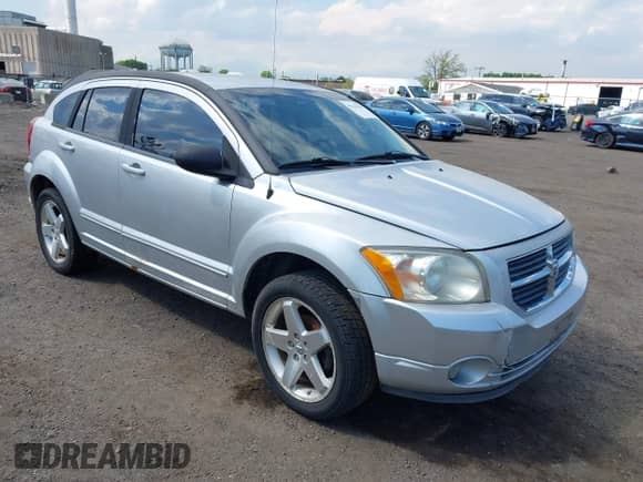 2008 Dodge Caliber R/T with VIN 1B3HB78K78D656889, listed as a IAAI auction lot 42231395 with 107,886 mi miles and . Bid and sale history available at DreamBid. Image 1.