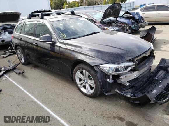 2016 BMW 3 Series 328d xDrive with VIN WBA8J1C58GK710675, listed as a Copart auction lot 42222543 with 120,449 mi miles and . Bid and sale history available at DreamBid. Image 4.
