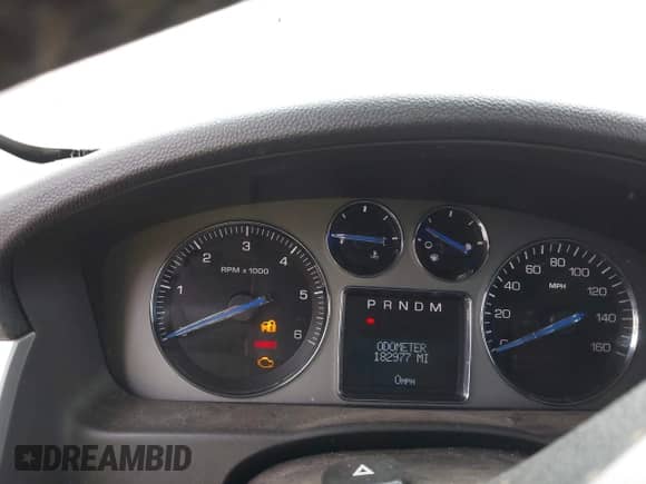 2008 Cadillac Escalade ESV с VIN 1GYFK66838R147564, выставлен на аукционе IAAI как лот 42555311 с пробегом 182 977 миль миль и . История ставок и продаж доступна на DreamBid. Изображение 7.