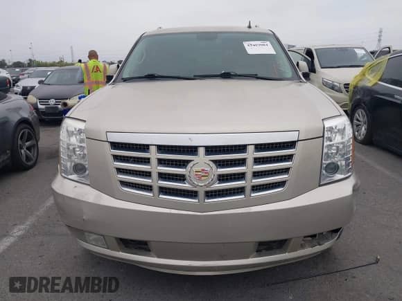 2013 Cadillac Escalade ESV с VIN 1GYS4GEF2DR216804, выставлен на аукционе IAAI как лот 42459084 с пробегом 159 073 миль миль и . История ставок и продаж доступна на DreamBid. Изображение 12.