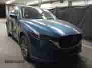 2024 Mazda CX-5 S Select with VIN JM3KFBBM5R0351400, listed as a IAAI auction lot 43316582 with 10,692 mi miles and . Bid and sale history available at DreamBid. Image 1.